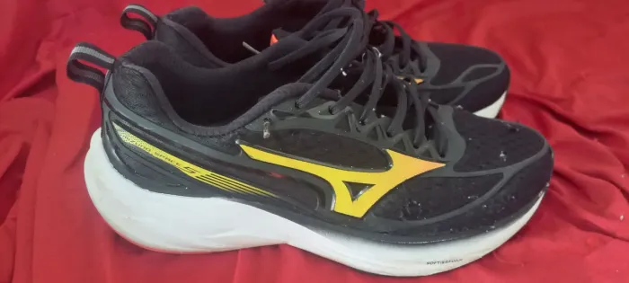 Tênis 39 Mizuno Space 5 desapegando barbada