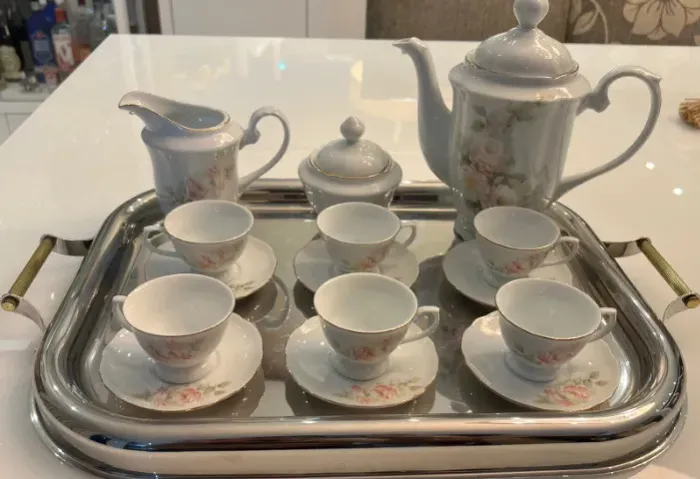 Jogo de Xicaras Schmidt Original em Porcelana Floral - 16 Peças Completo