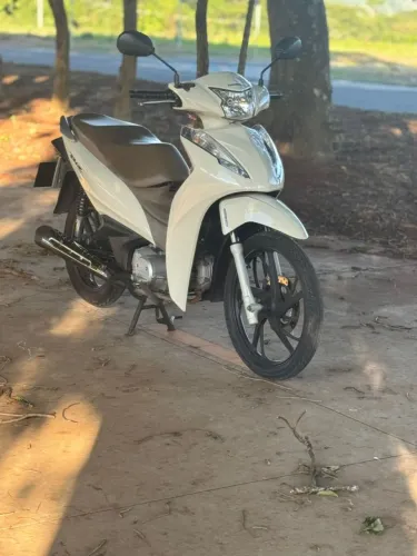 Honda Biz 125cc personalizada 2023 Documento pago