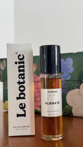 Perfume Alienate Le botanic (inspiração Alien pulp Mugler)