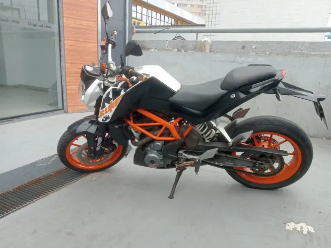 Vendo KTM Duke 390 2018