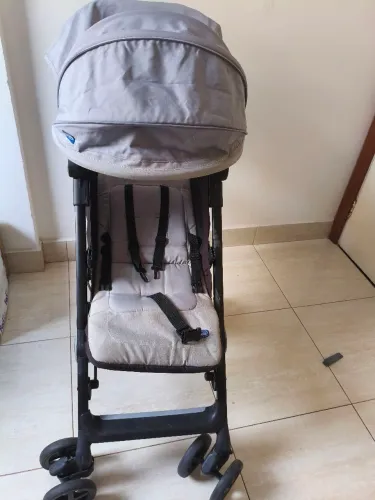 VENDO CARRINHO DE BEBÊ!