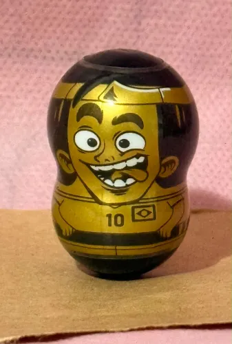 Cabeçudinho dourado do enaldinho
