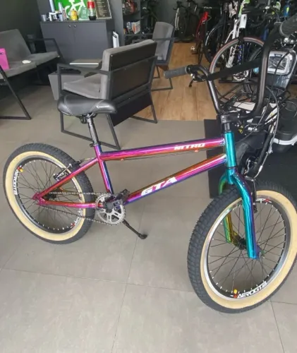 Bicicleta BMX