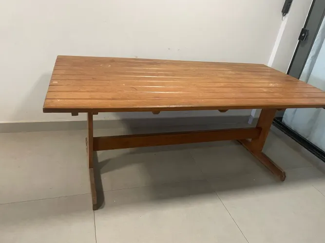 Vendo mesa madeira usada