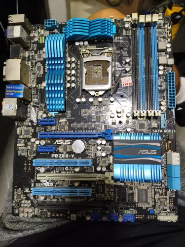 Placa Mãe GAMER Asus P8z68-v 