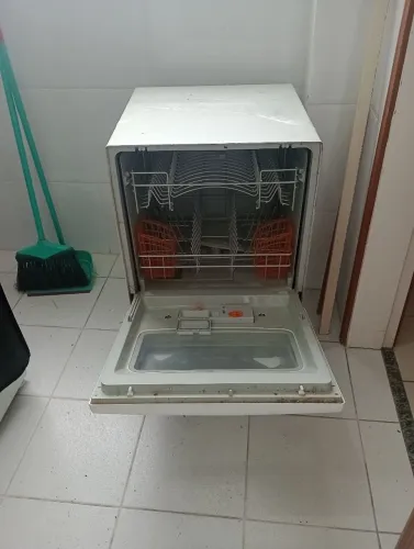 Máquina de lavar louça