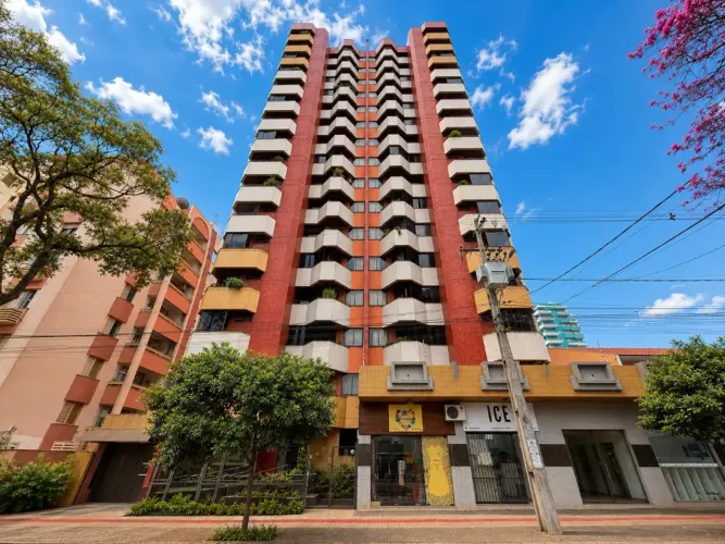 Apartamento para alugar em Maringá, Zona 07, com 4 quartos, com 132.38 m², Edifício São Pa