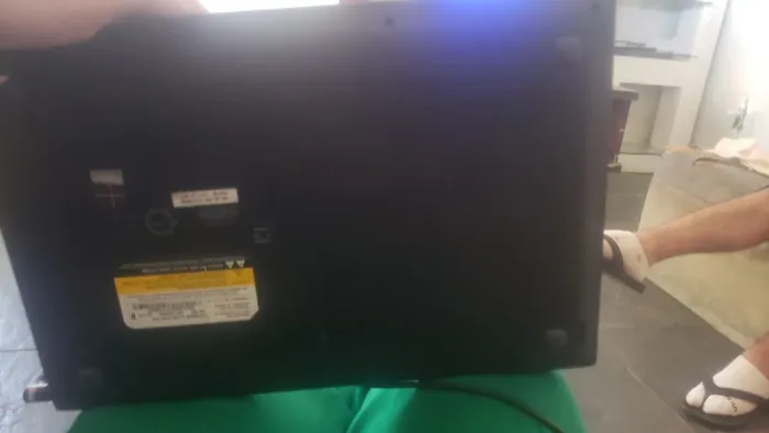 Vendo ou troco notebook CCE só vendo presencialmente