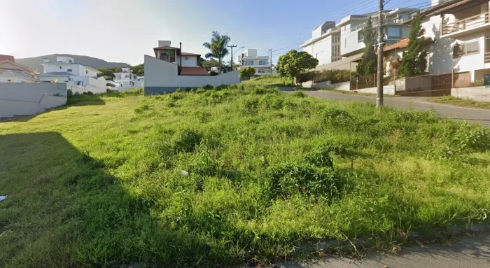 Terreno para Venda em Palhoça / SC no bairro Pedra Branca