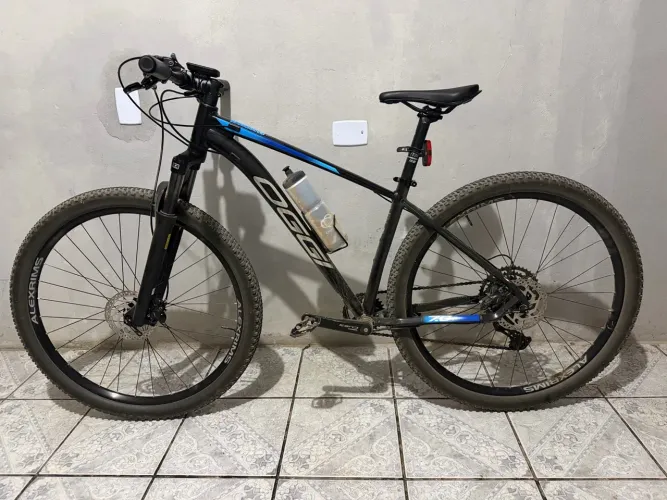 Bicicleta OGGI BIG WHEEL 7.0