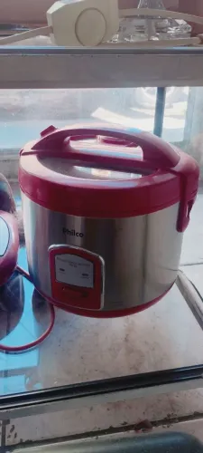 Vendo essa panela de arroz elétrica .