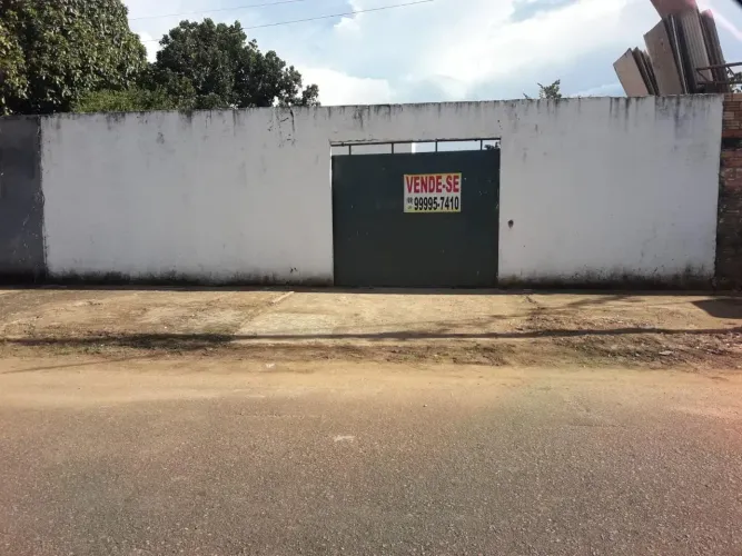 Lote em localização privilegiada
