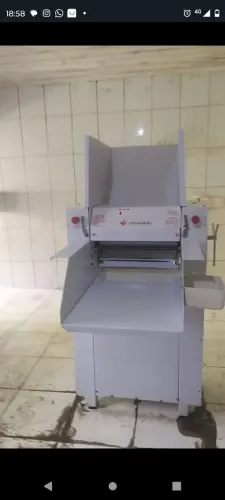 Cilindro padaria semi novo