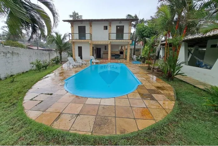 ESPETACULAR CASA MOBILIADA NA PRAIA DE CARAÚBAS! 5 QUARTOS, PISCINA, 952 M² DE TERRENO E V