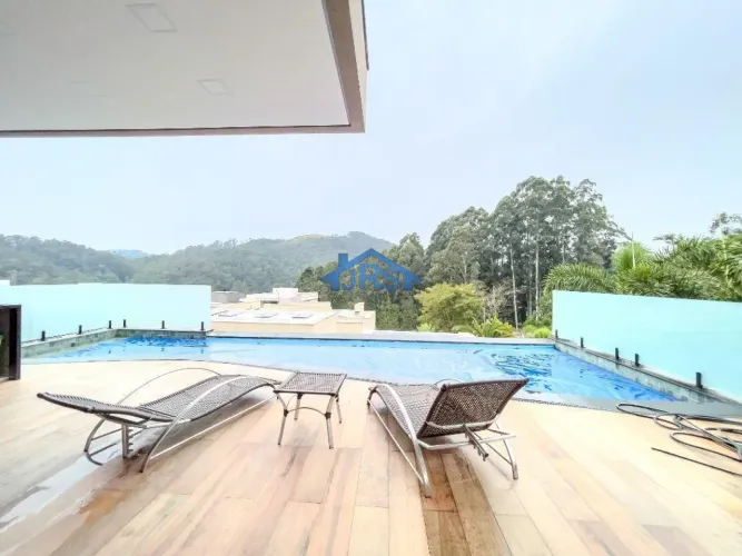 Casa à venda e para alugar em Barueri, Tamboré, com 4 suítes, com 620 m², Villa Solaia Res