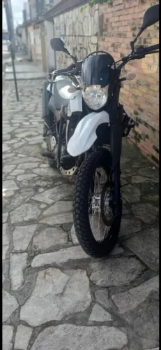 Xt660r branca
