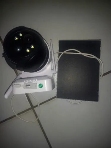 Vende se camera solar,bia para loção que peguem sol não precisa carregar,ótima imagem 170r