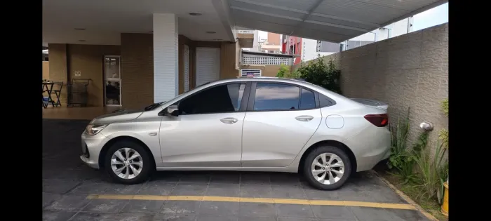 Chevrolet Onix Plus LTZ 1.0 12V TB Flex Aut. 4P 2020