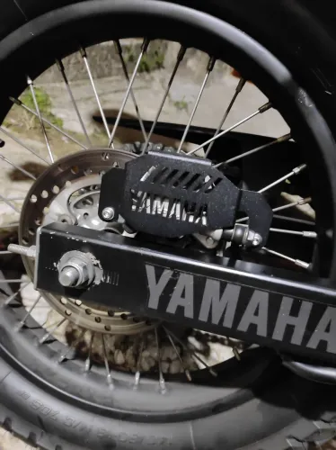 Moto boa de mais, ótima pra viajar 
