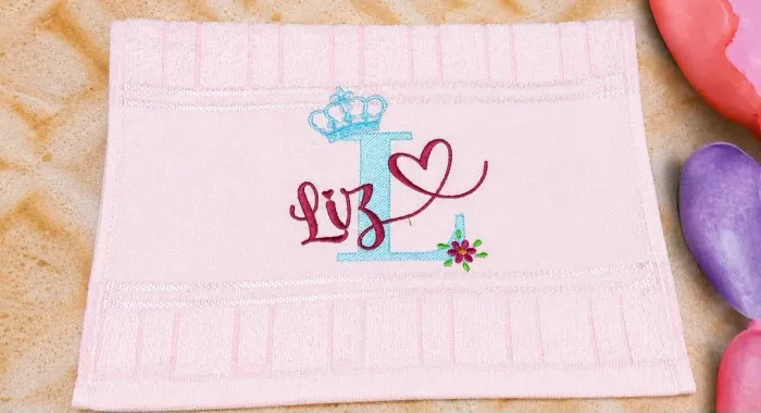 Toalhas bordadas lavabo marca Dohler Nome menina