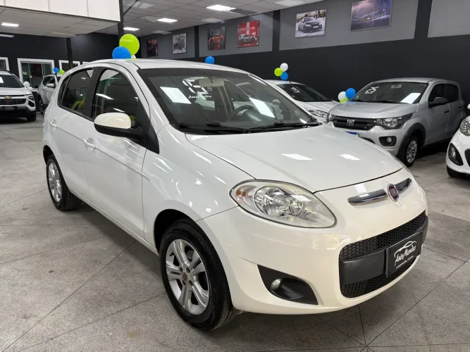 Fiat Palio Essence 1.6 Flex 16V 5P 2015