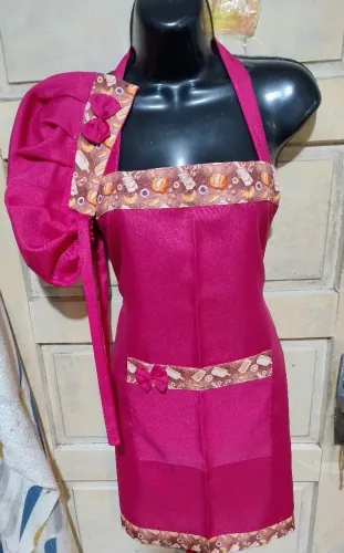 Conjunto de avental e touca