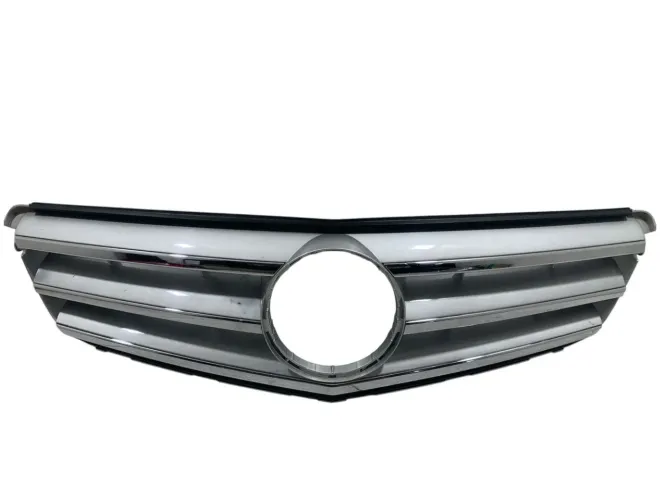 Grade superior parachoque dianteiro Mercedes c180 2010/2014