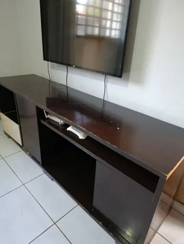 RACK GRANDE E ESPAÇOSO