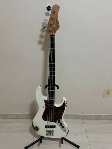 Baixo 4 Cordas Tagima TBA-73 Vintage White Relic Escala Escura - TT