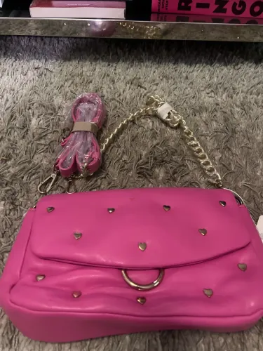 Bolsa importada com diferentes alças