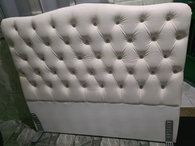 Cabeceira para Cama de Casal Capitonê Corino Branca