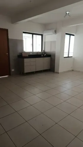 Imóvel para aluguel com 35 metros quadrados com 1 quarto em Zona 01 - Maringá - PR