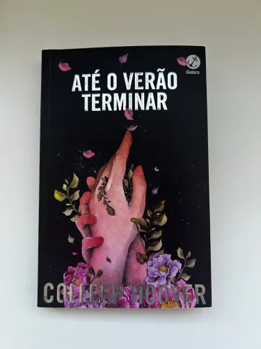 livro até o verão terminar- colleen hoover