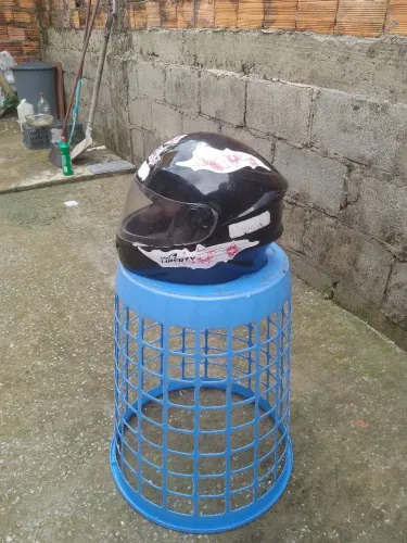 Capacete juvenil [tamanho:54]