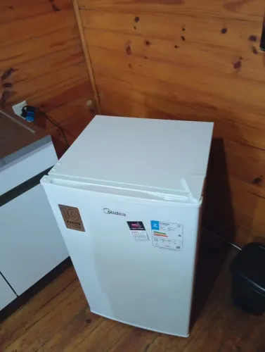 Vendo frigobar zerado com 1 mês de uso