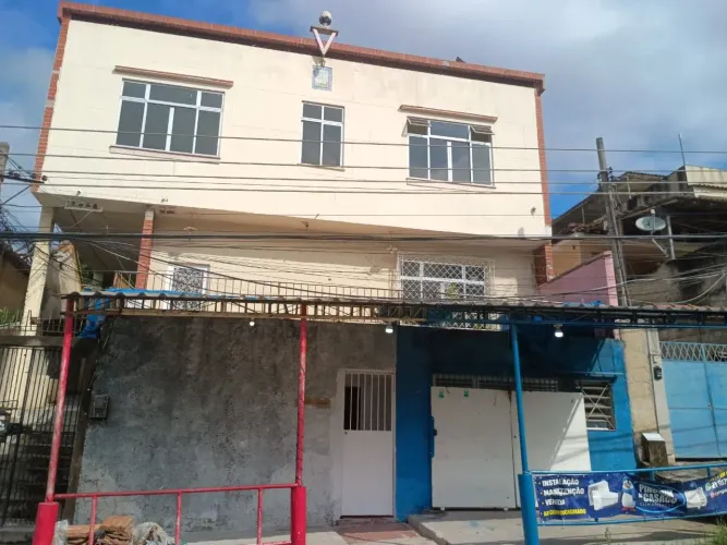 Aluga-se casa em Pilares