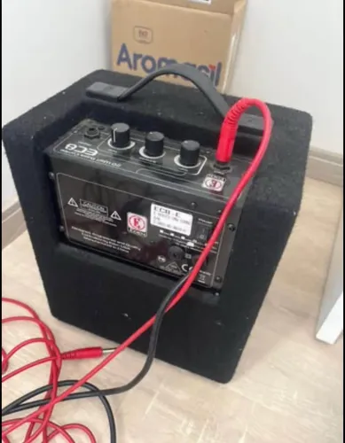 Amplificador Eden EC8-E para Contrabaixo - Importado - 20W