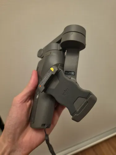 ESTABILIZADOR CELULAR GUIMBAL DJI 3