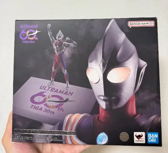 Sh Figuarts Ultraman 60th (Tiga 30th) - Lacrado