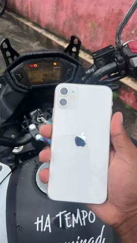 iPhone 11 64gb bateria 94%