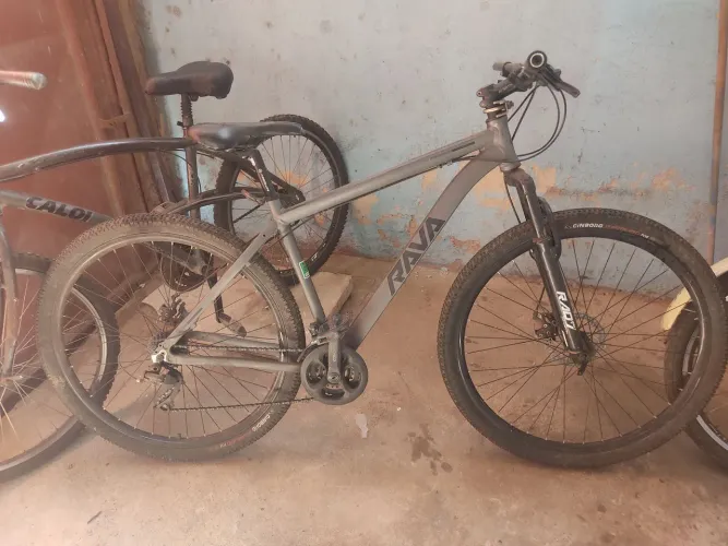 Bicicleta para consertar