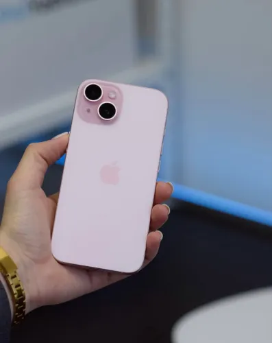 iPhone 15 Rosa 256 Gb 6 meses garantia