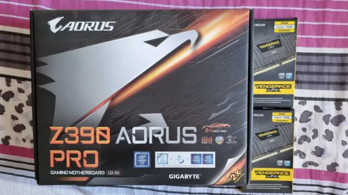 Vendo KIT RTX 2080 I9900k Z390 AORUS PRO 32GB RAM 3200 CORSAIR VENGANCE, FONTE 750W EV