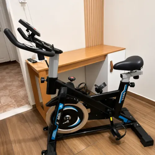 Bicicleta Spinning Ergométrica Profissional YEPP - Monitor Digital | Até 150kg