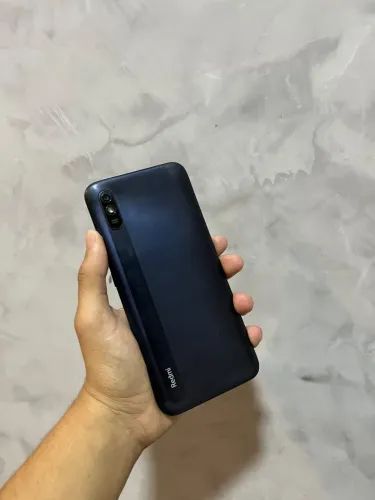 ? REDMI 9i FUNCIONANDO PERFEITAMENTE - TELA TRINCADA - R$160