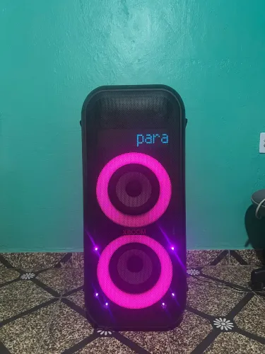 Caixa de Som Bluetooth LG 1000W Sound Boost XL9T