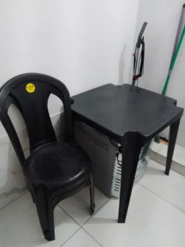 1 mesa e 2 cadeiras Tramontina