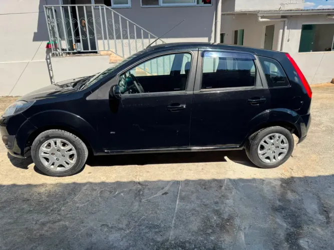 Ford Fiesta S 1.0 8V Flex 5P 2014