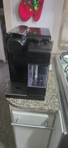 Nespresso Lattissima Touch Preta